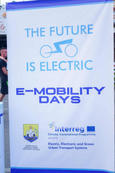 Vizitë e mirë në prezantimin e automjeteve elektrikë në Ulqin