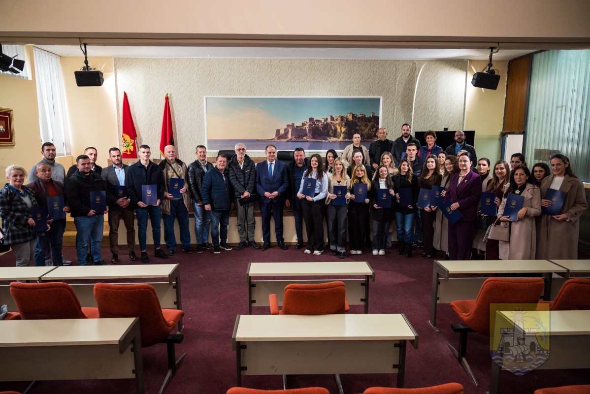 Svečana dodjela studentskih stipendija opštine Ulcinj