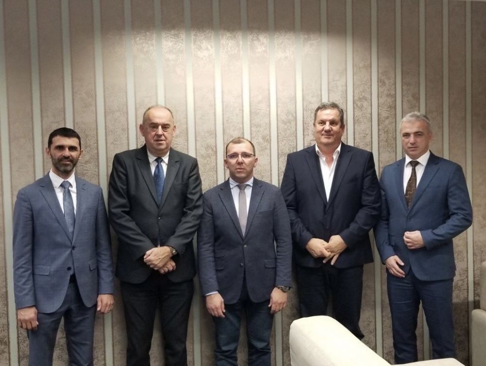 Ministria e Sportit dhe Rinisë ka nënshkruar kontraten me Komunën e Ulqinit për financimin e projekteve sportive