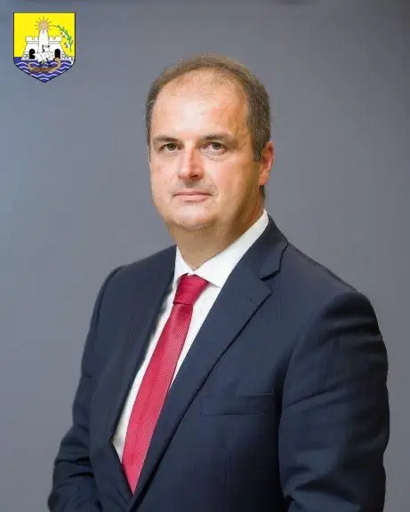 Genci Nimanbegu me rastin e Ditës së Pavarësisë: Mali i Zi duhet të vazhdojë rrugën e zhvillimit dhe integrimit evropian
